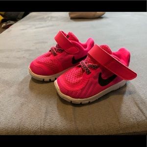 Baby shoes, pink, Nike